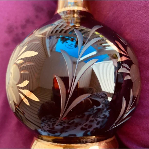 Old Etched & Gilded Mini Red Amber Glass Decanter/ Handle Beautiful Starburst🪻&✨ - Picture 3 of 16